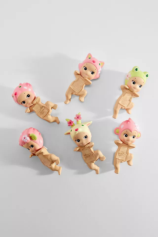 Sonny Angel Blind Box (Cherry Blossom Hipper)